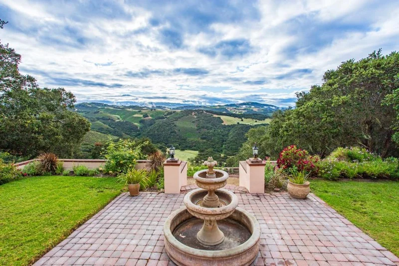 25295 Tierra Grande Drive, Carmel, CA 93923