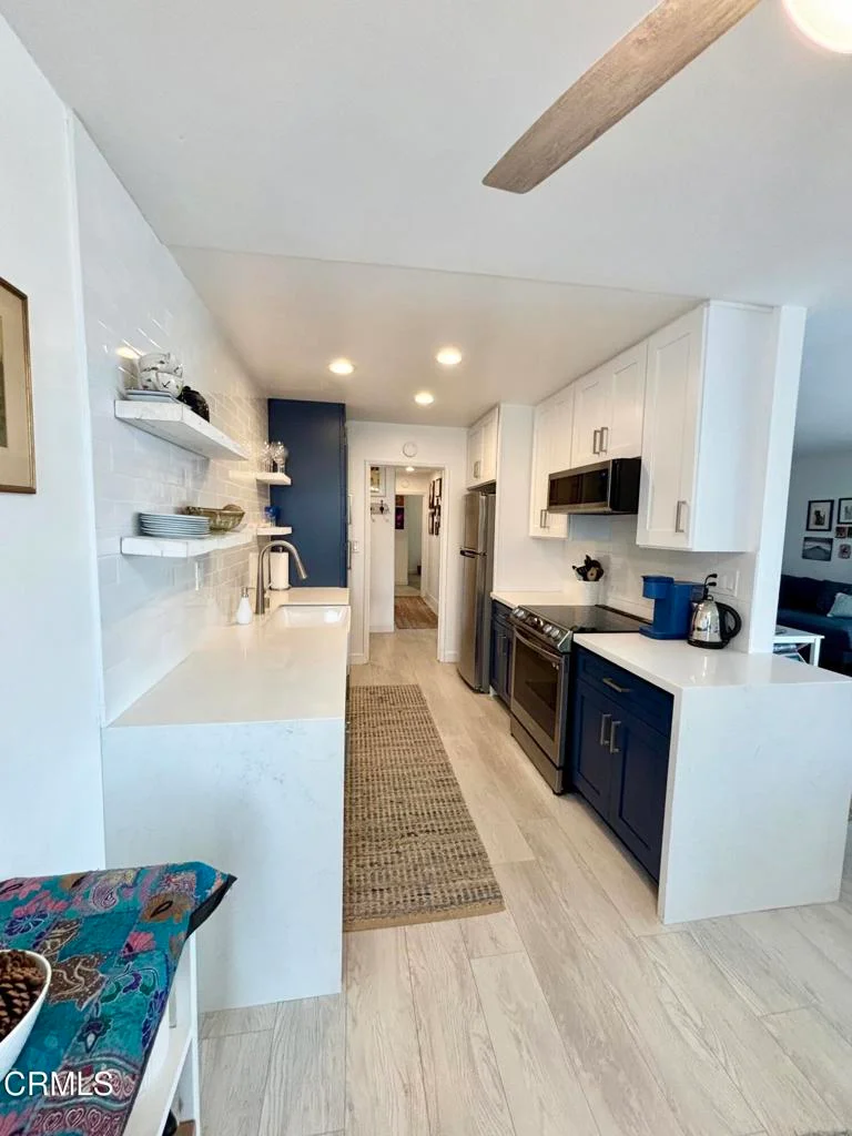 3700 Dean Drive 2704