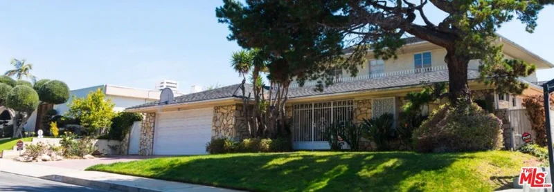 5238 Los Encantos Way photo 2