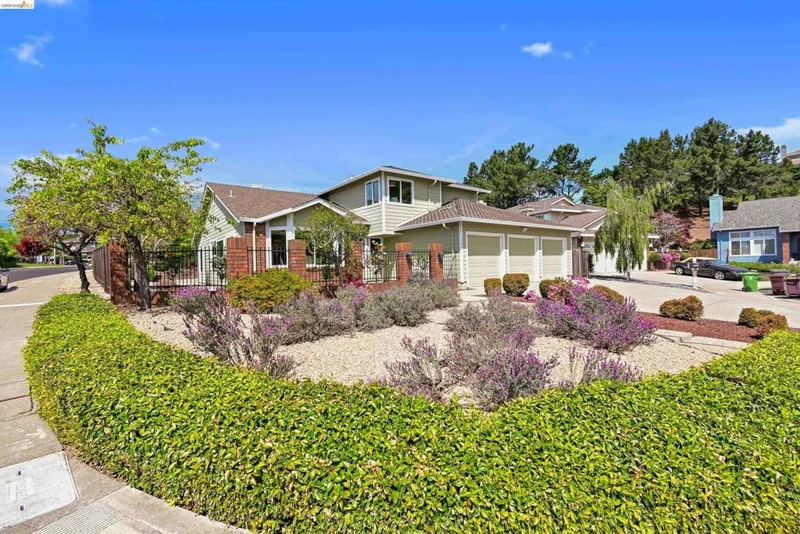 4303 Chamberlin Ct, Oakland, CA 94619