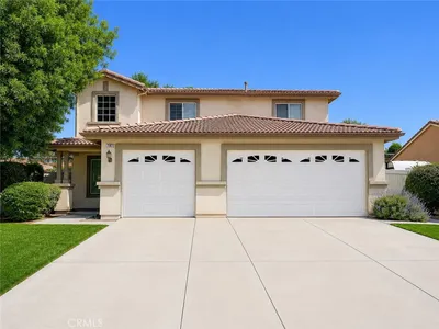 7867 La Monica