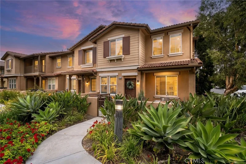 3000 N Juneberry Street, Orange, CA 92865