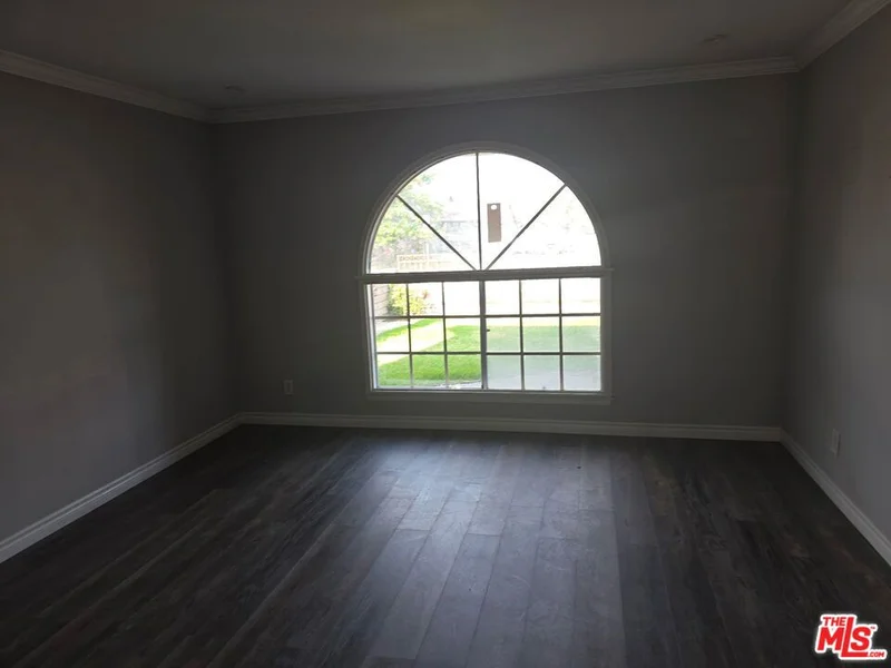 Photo 2 of 24823 Island Avenue