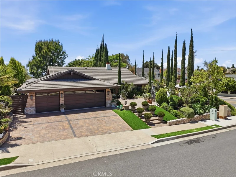 2888 N Wyngate, Orange, CA 92867