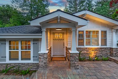 63 Ridge Court photo 2
