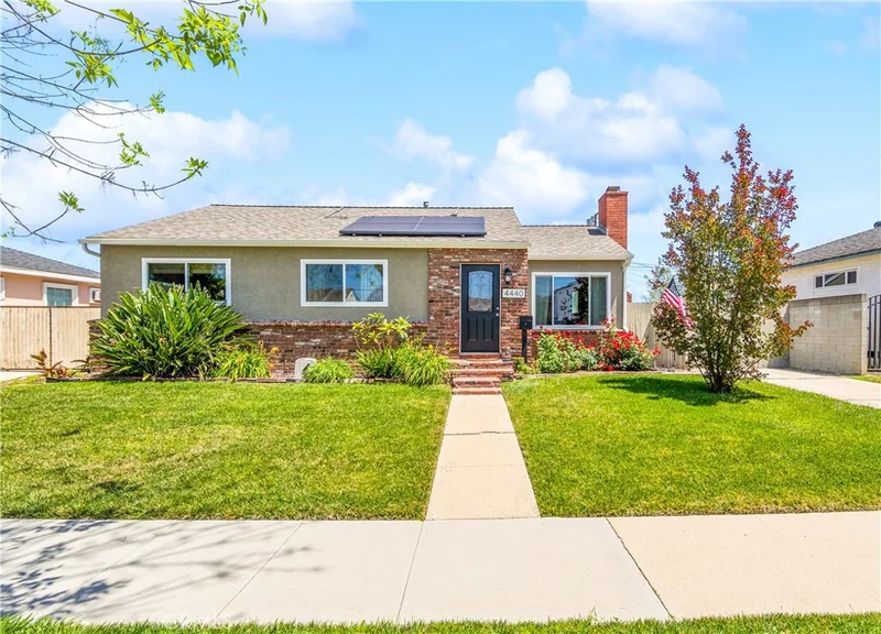 4440 Falcon, Long Beach, CA 90807