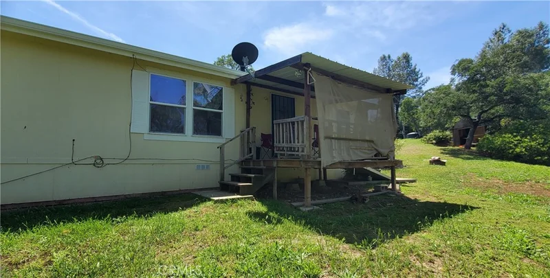 Photo 2 of 16080 Oakridge