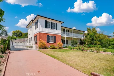 2245 E California photo 2