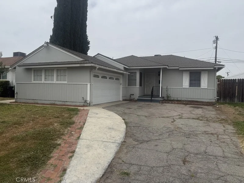 10213 Sophia Avenue, North Hills, CA 91343