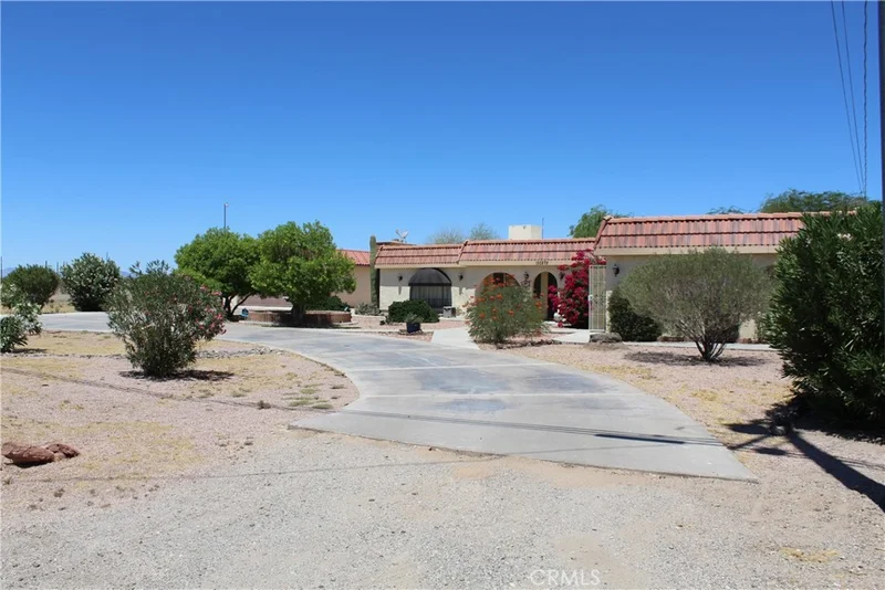 Photo 2 of 150278 Arizona