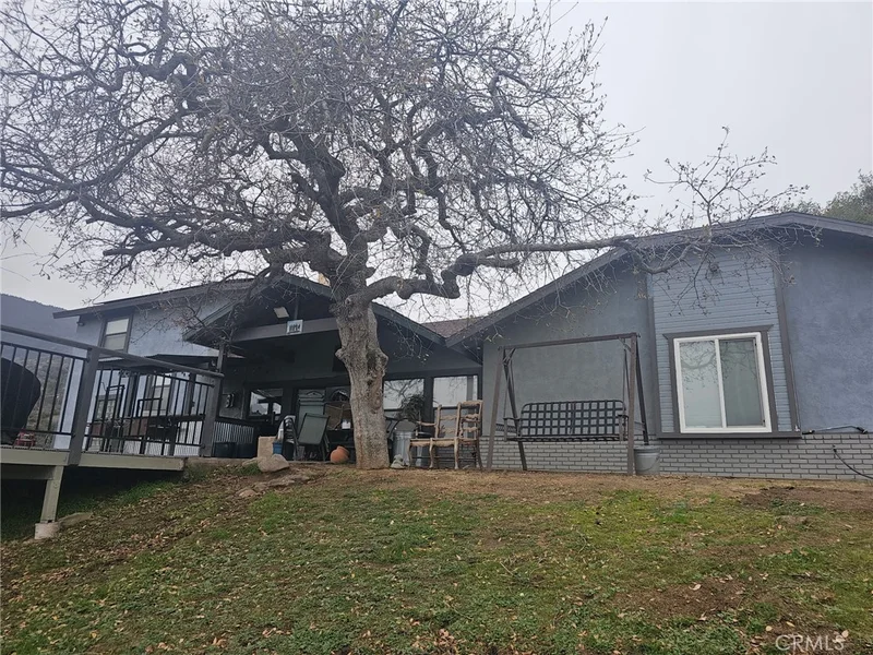 26920 Clear Creek photo 2