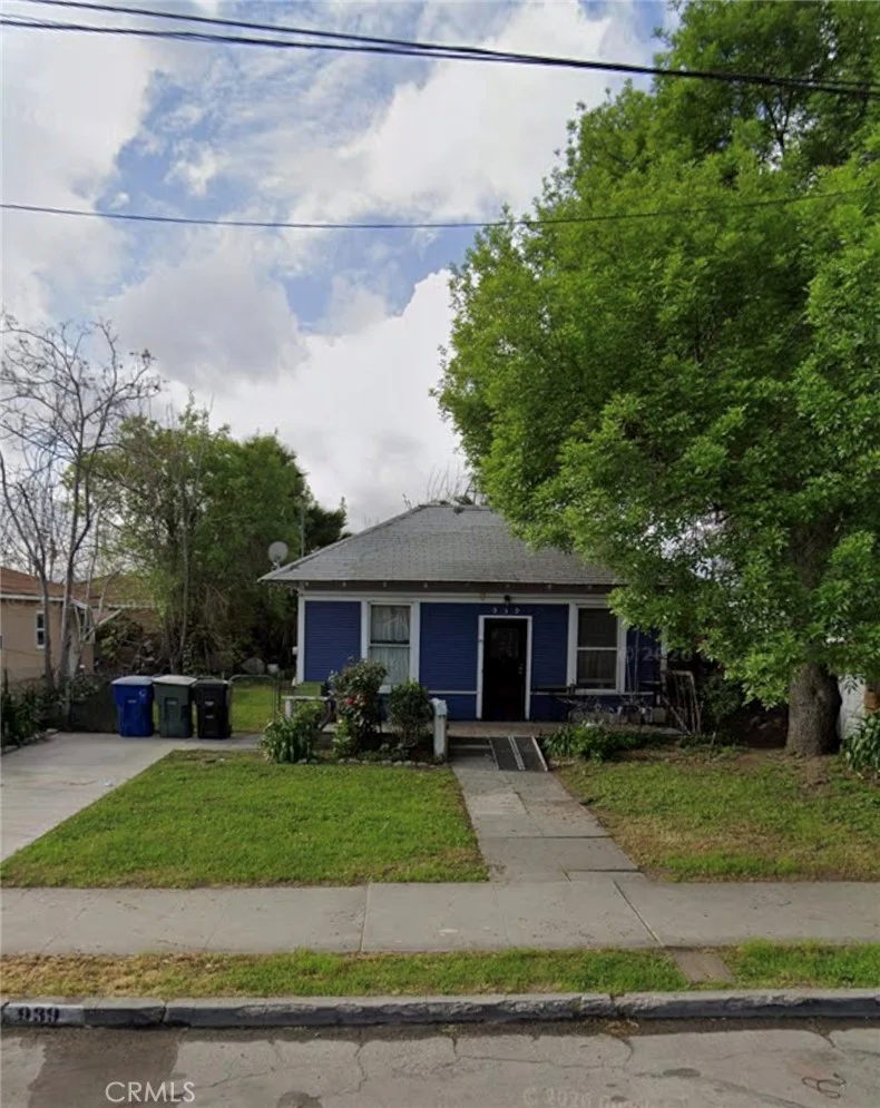 939 W 8th, San Bernardino, CA 92411