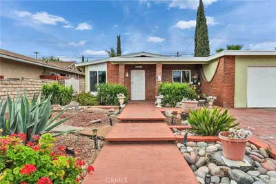 18654 Del Bonita Street