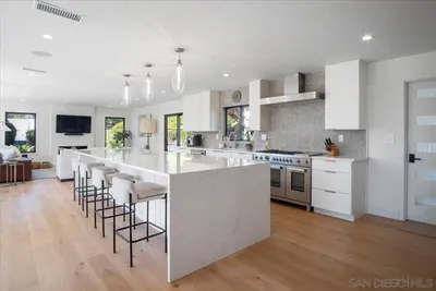 4905 EL ARCO IRIS