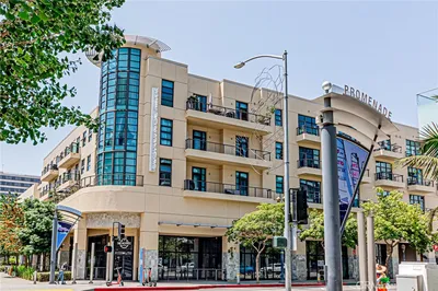 133 Promenade N 428