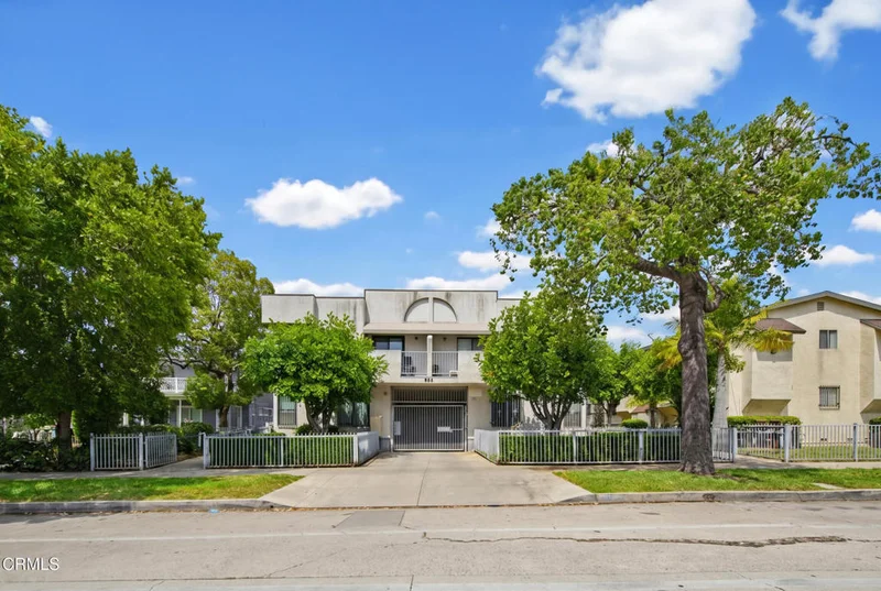 847 N Raymond Avenue 9A, Pasadena, CA 91103