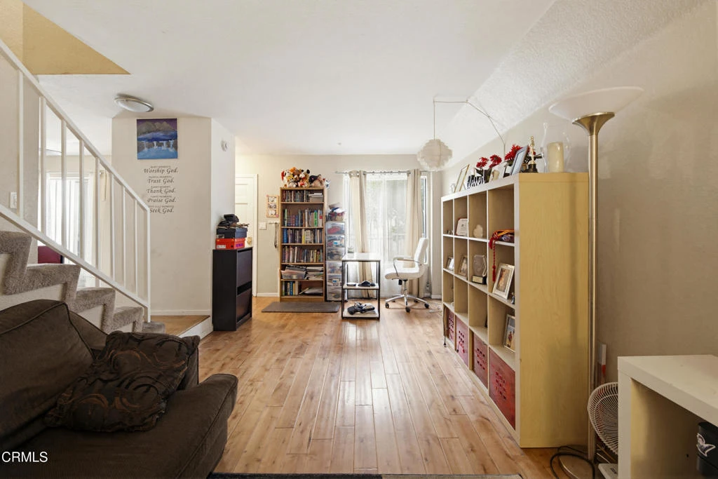 Interior 3