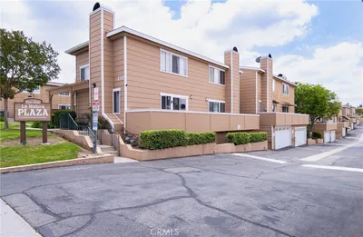 640 W Lambert 35