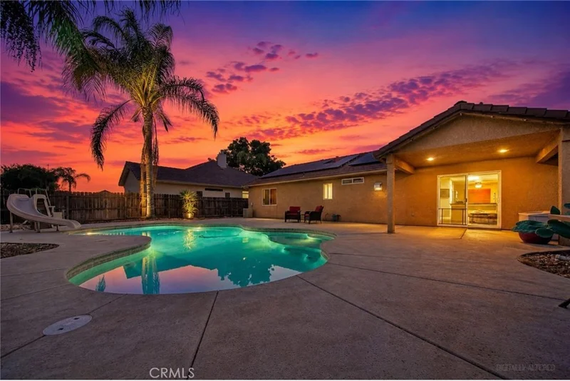 2159 Charlie Chambers Drive, Hanford, CA 93230