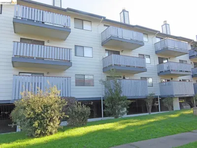 325 Valle Vista Ave 117