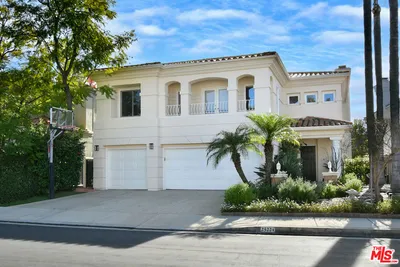 23224 Park Corniche