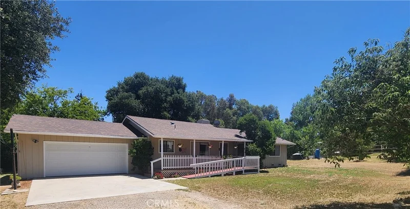 4280 Whispering Oak Way