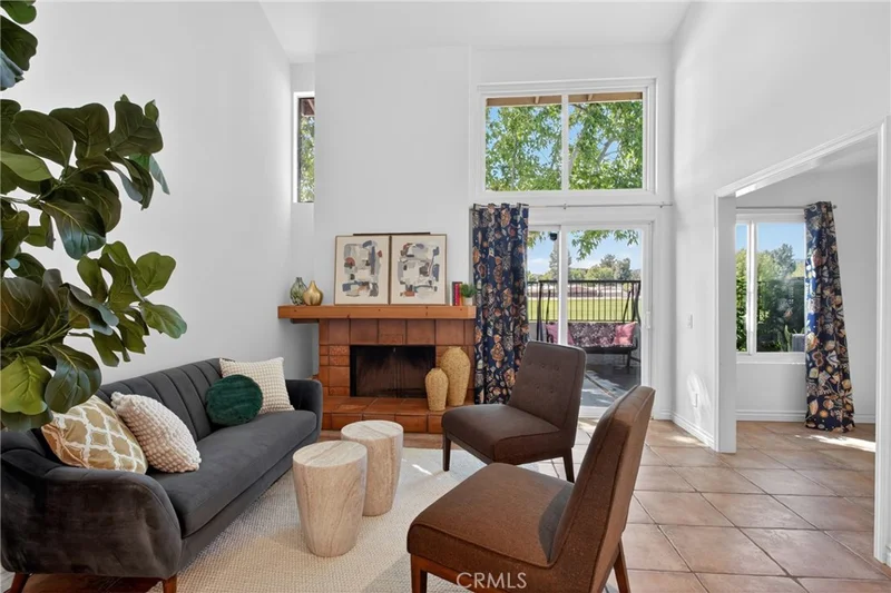 23102 Kimmore, Valencia, CA 91355