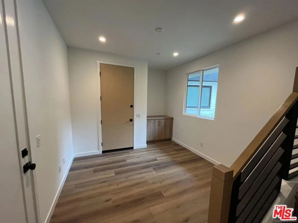 Interior 1
