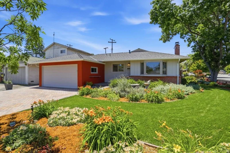 2194 Nobili Avenue, Santa Clara, CA 95051