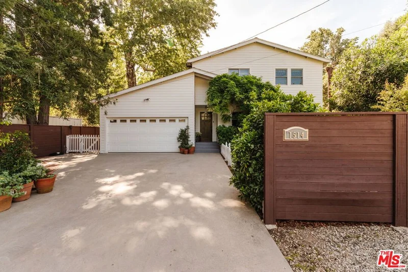 1514 Willow Drive