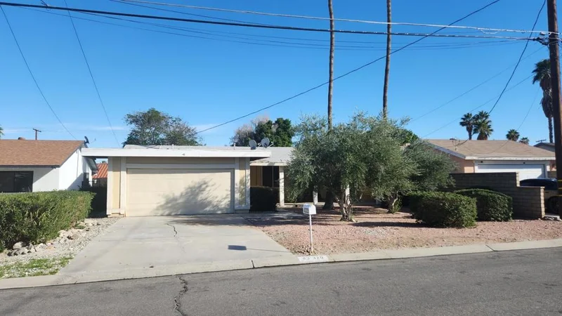 43320 Texas Avenue, Palm Desert, CA 92211