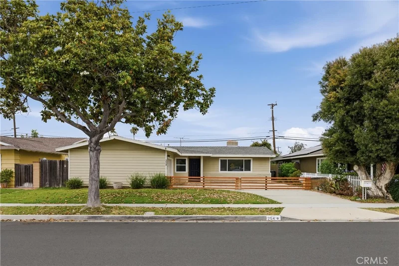 254 Bucknell Road, Costa Mesa, CA 92626
