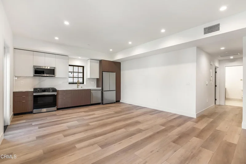139 S Oak Knoll Avenue 404, Pasadena, CA 91101