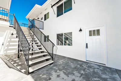 557 N Olive Street C