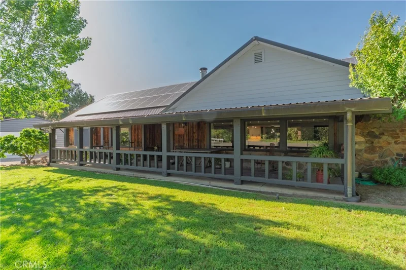 7428 Hornitos Road