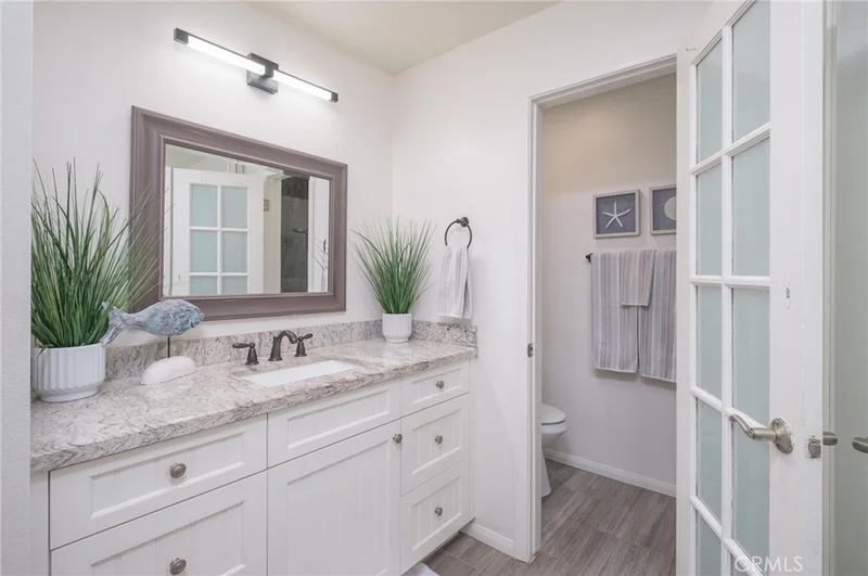 Photo 2 of 1720 Ardmore Avenue 224