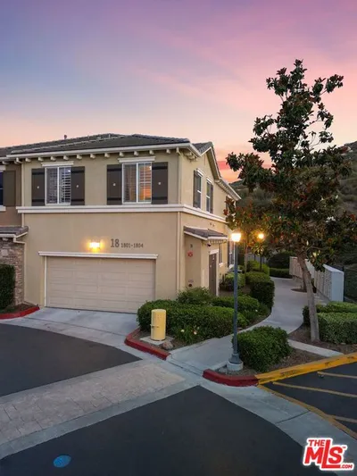 30505 Canyon Hills Road 1804
