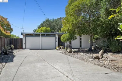 5314 Crown Ct photo 2