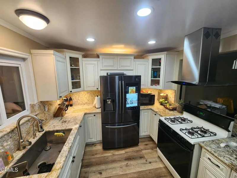 1440 Morris Street photo 2