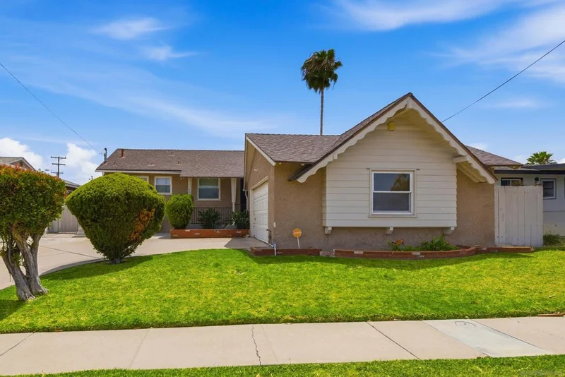 1137 57 St, San Diego, CA 92114