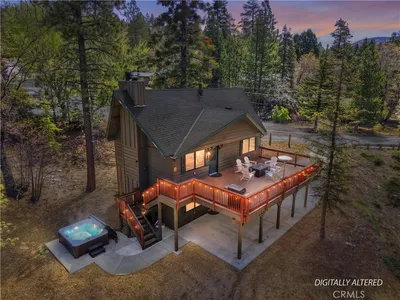 1132 Teton