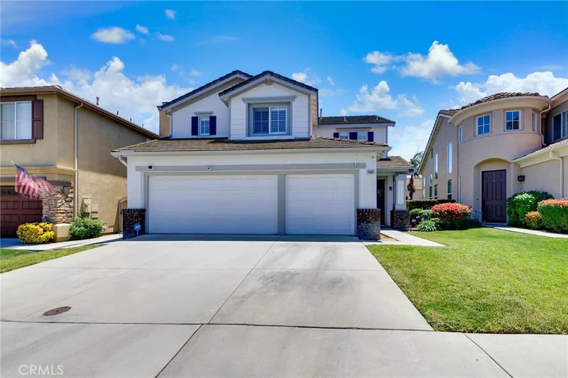 15881 Madelyn Court photo 2