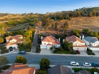 12048 Silver Crest Street photo 2
