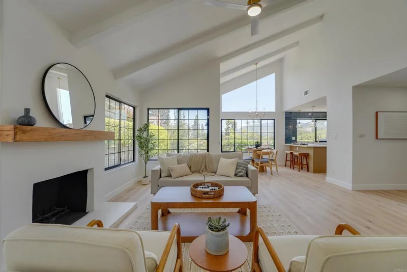 1022 La Casa Drive, San Marcos, CA 92078