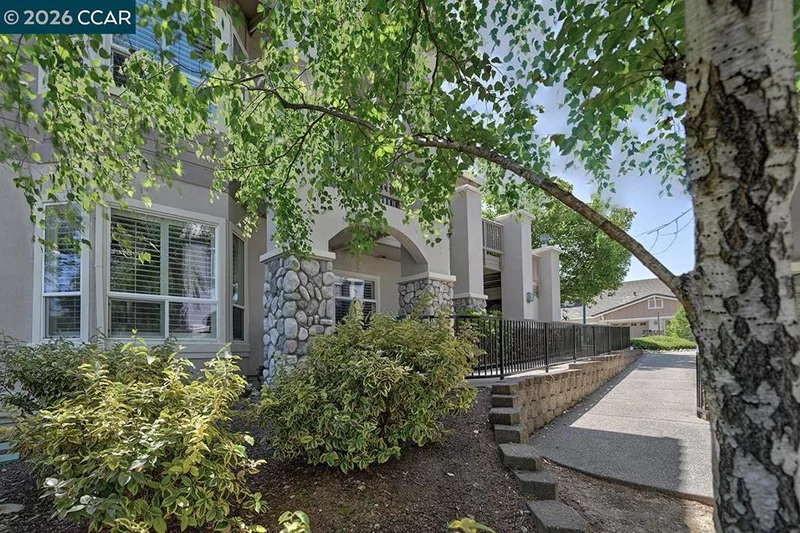 3017 Grey Eagle Dr, Walnut Creek, CA 94595