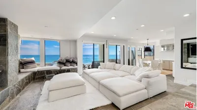 25252 Malibu Road Lower Unit photo 2