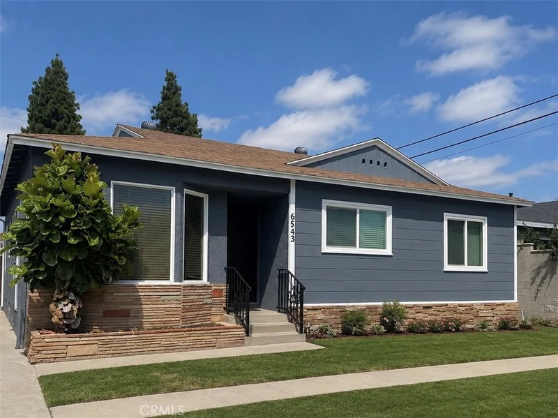 6543 E Harco