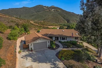 2103 Margarita Glen