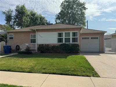 14244 Lanark