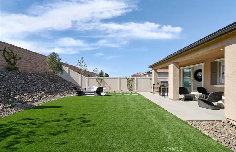 25391 Violane Drive, Menifee, CA 92585